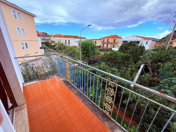 appartamento in vendita ad Ascea in zona Marina di Ascea