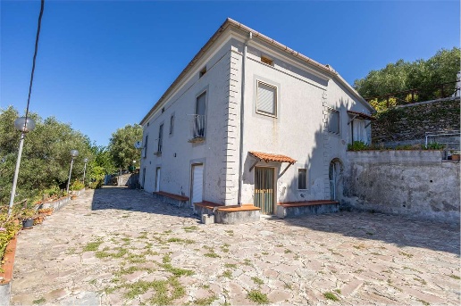 casale in vendita ad Ascea