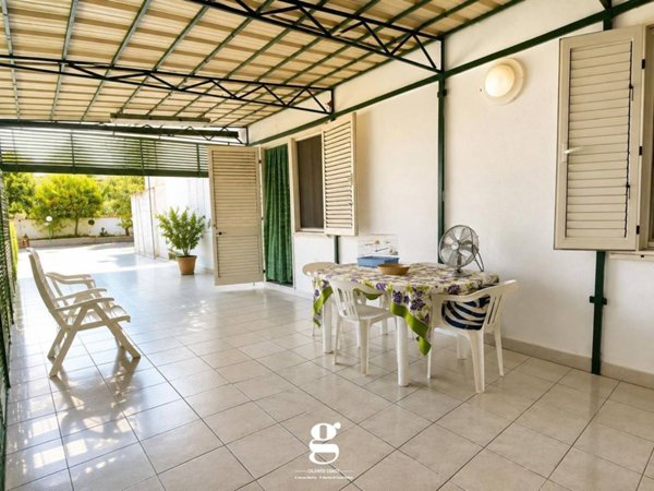 appartamento in vendita ad Ascea in zona Marina di Ascea
