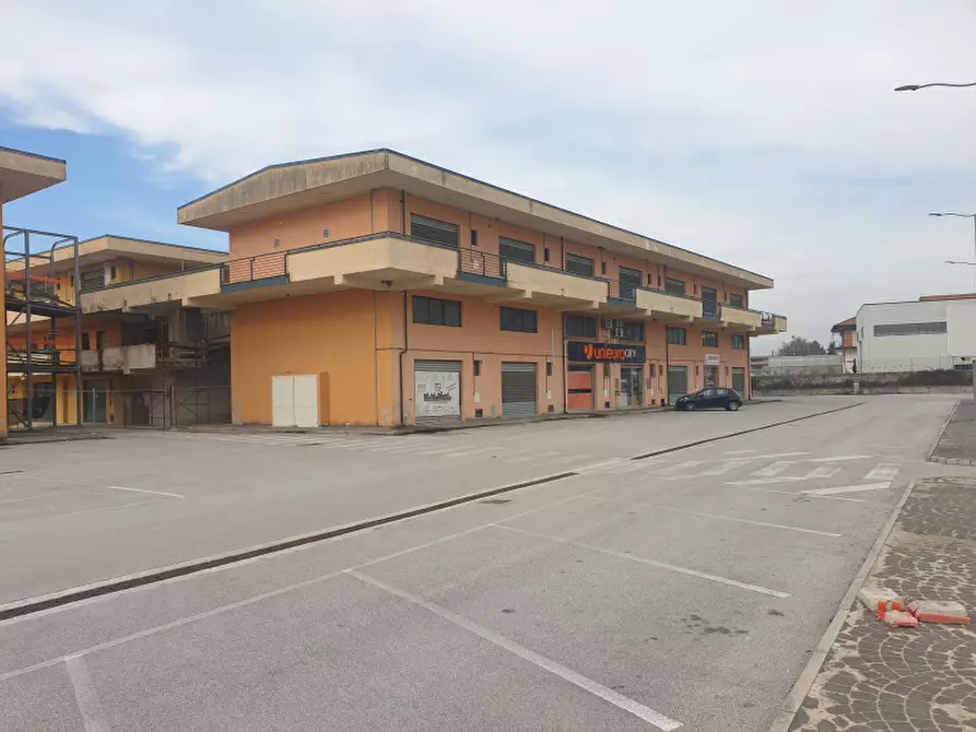 ufficio in vendita ad Atena Lucana