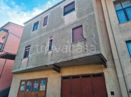 appartamento in vendita ad Atena Lucana