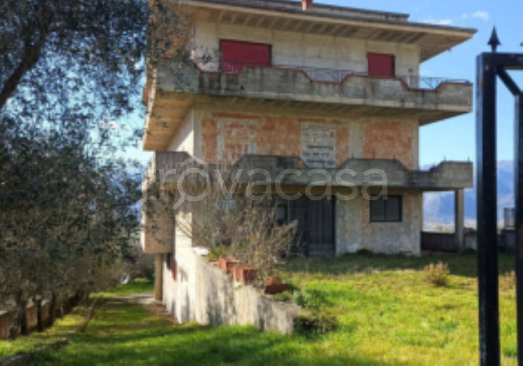 appartamento in vendita ad Atena Lucana