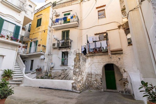 appartamento in vendita ad Atrani