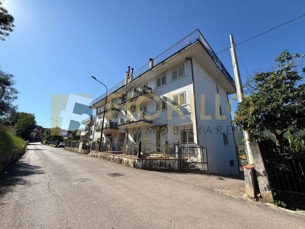 appartamento in vendita ad Auletta