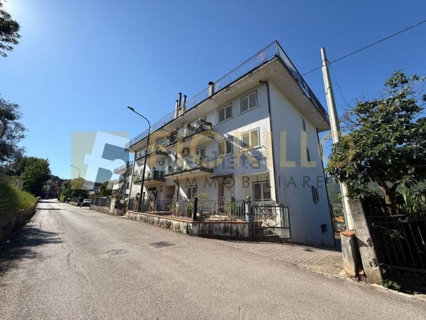 appartamento in vendita ad Auletta