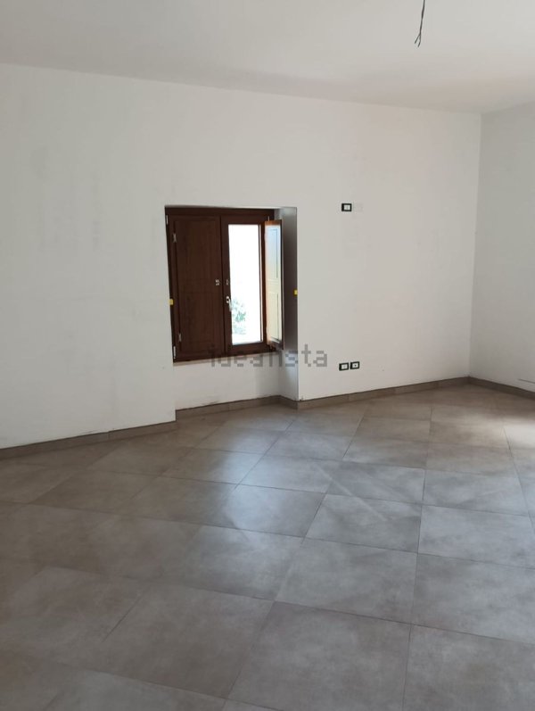 esavano in vendita ad Auletta