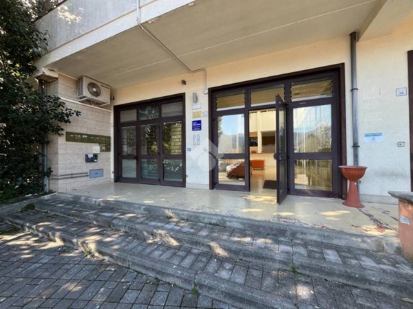 ufficio in vendita a Baronissi