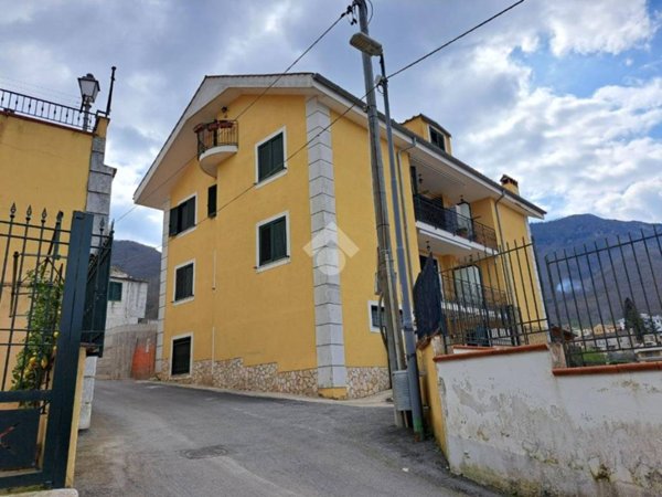 appartamento in vendita a Baronissi