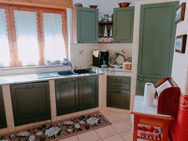 appartamento in vendita a Baronissi in zona Saragnano