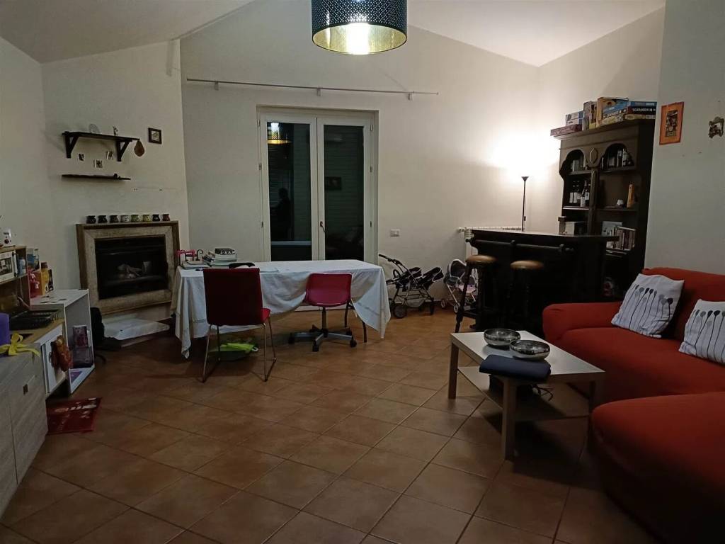 appartamento in vendita a Baronissi in zona Antessano