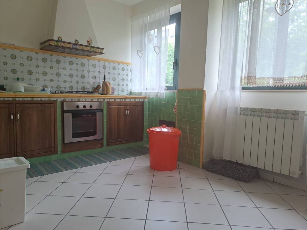 casa indipendente in vendita a Baronissi