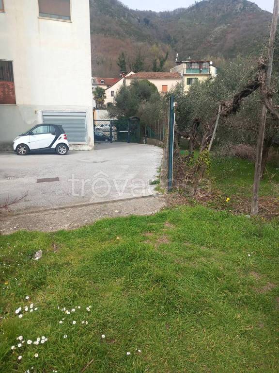 casa indipendente in vendita a Baronissi