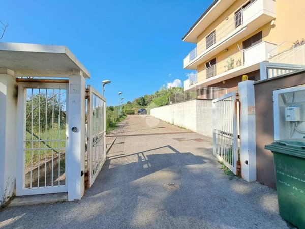 appartamento in vendita a Baronissi in zona Antessano