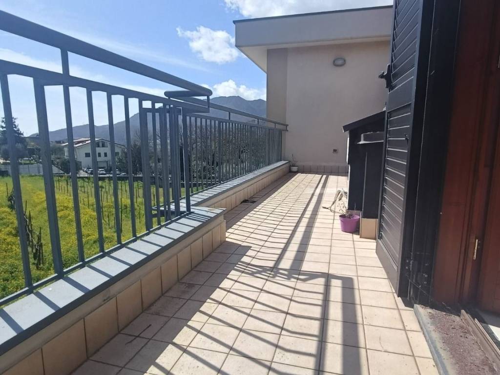 appartamento in vendita a Baronissi in zona Antessano