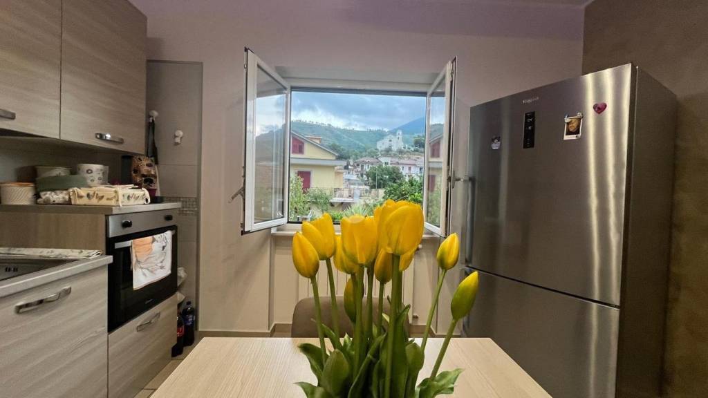 appartamento in vendita a Baronissi in zona Antessano