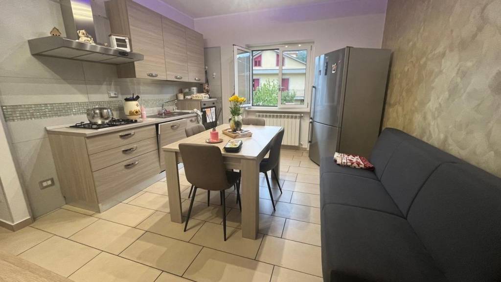 appartamento in vendita a Baronissi in zona Antessano