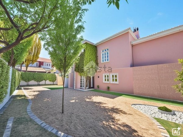 casa semindipendente in vendita a Baronissi in zona Fusara