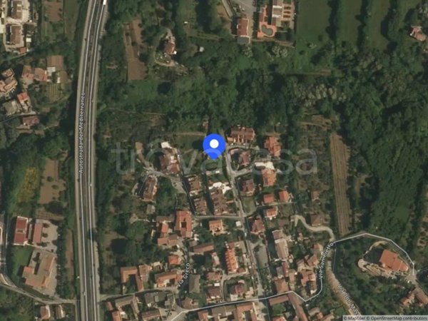 casa indipendente in vendita a Baronissi