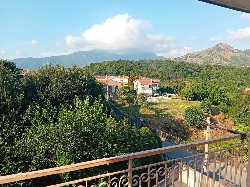 appartamento in vendita a Baronissi in zona Saragnano