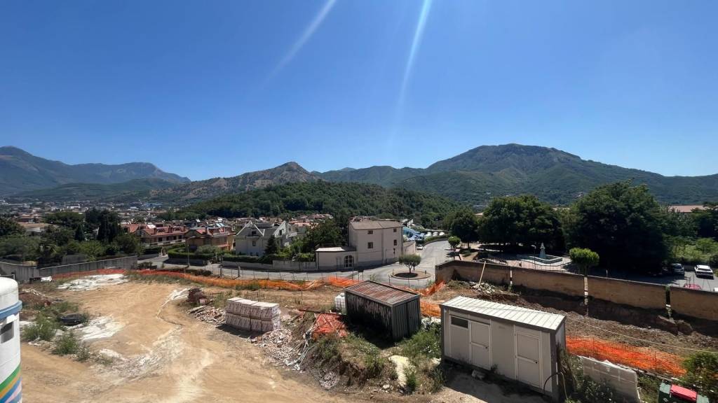 casa indipendente in vendita a Baronissi in zona Saragnano