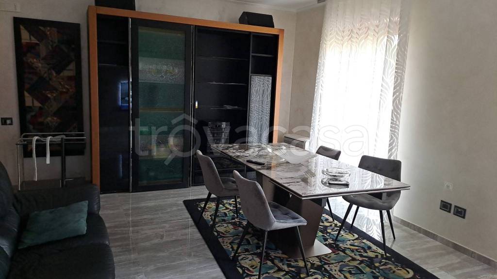 casa indipendente in vendita a Baronissi