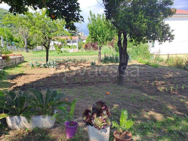 terreno agricolo in vendita a Baronissi