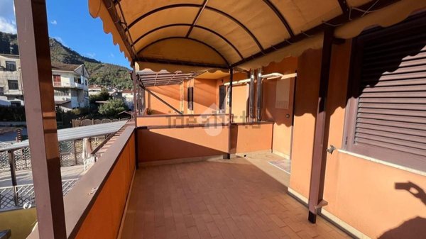 appartamento in vendita a Baronissi in zona Saragnano