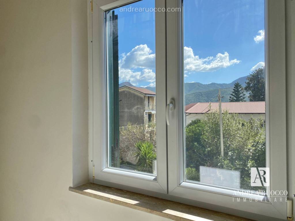 appartamento in vendita a Baronissi in zona Saragnano