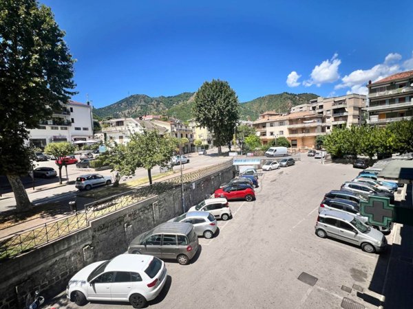 ufficio in vendita a Baronissi