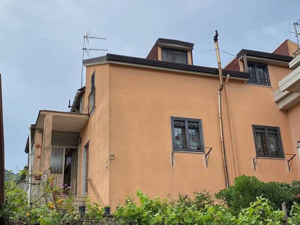 appartamento in vendita a Baronissi