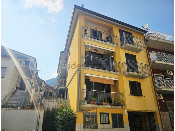 appartamento in vendita a Baronissi in zona Saragnano