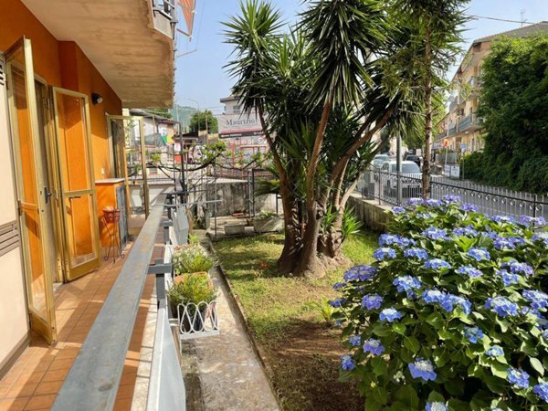 appartamento in vendita a Baronissi in zona Antessano