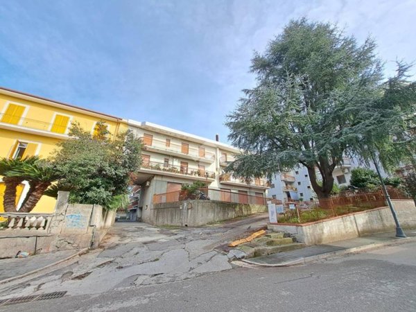 appartamento in vendita a Baronissi