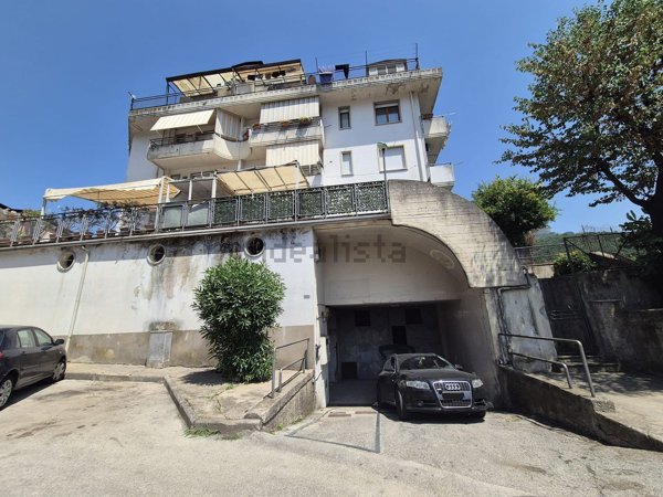 casa indipendente in vendita a Baronissi