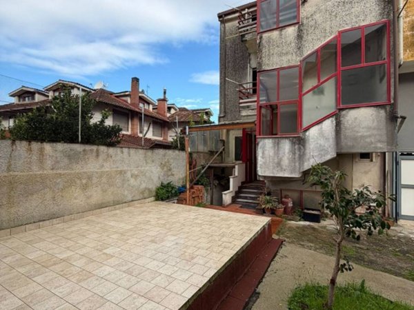 appartamento in vendita a Baronissi in zona Antessano