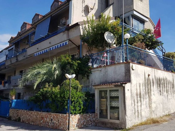 appartamento in vendita a Baronissi in zona Antessano