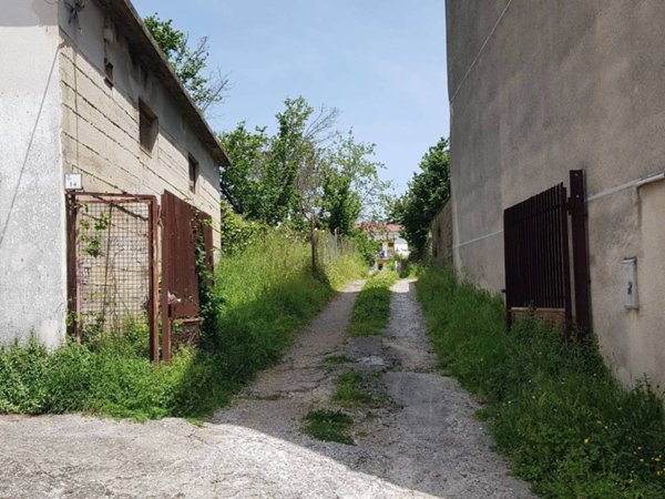 terreno agricolo in vendita a Baronissi in zona Saragnano