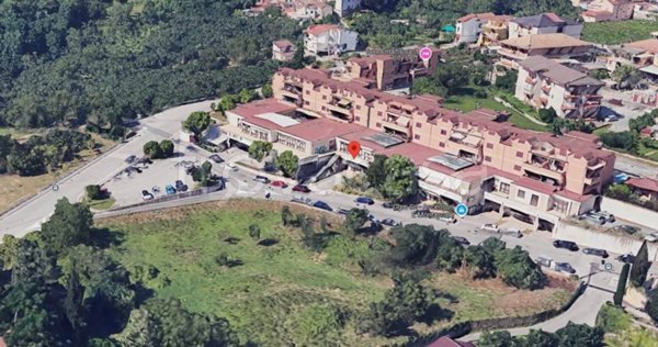 negozio in vendita a Baronissi