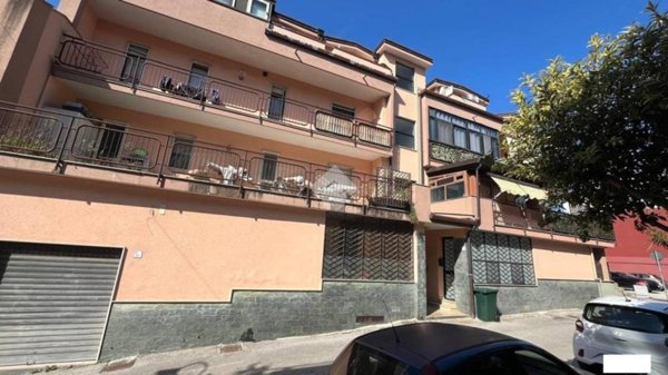 appartamento in vendita a Baronissi in zona Antessano