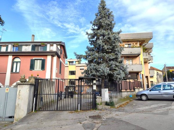 appartamento in vendita a Baronissi in zona Antessano