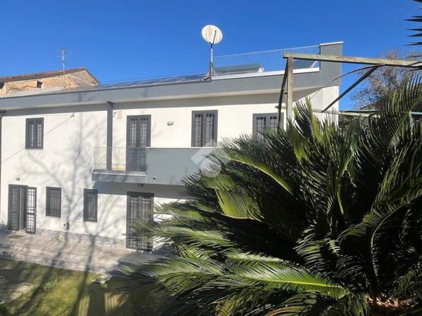casa indipendente in vendita a Baronissi in zona Antessano