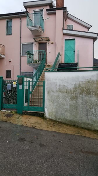 appartamento in vendita a Baronissi in zona Caprecano