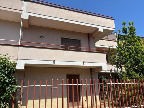 casa indipendente in vendita a Baronissi in zona Saragnano