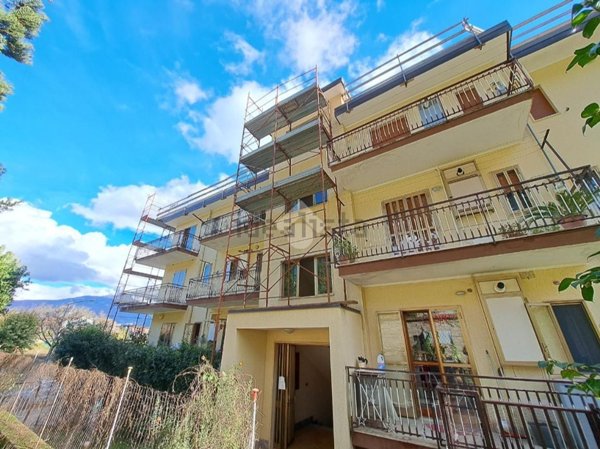 appartamento in vendita a Baronissi in zona Saragnano