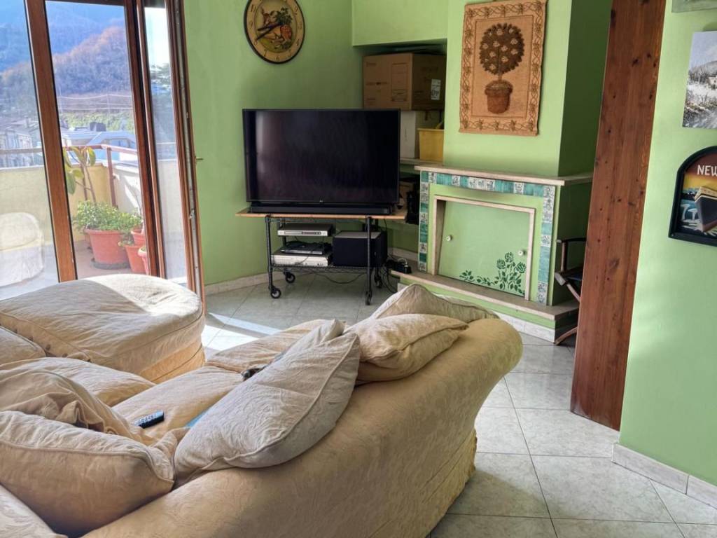 appartamento in vendita a Baronissi in zona Antessano