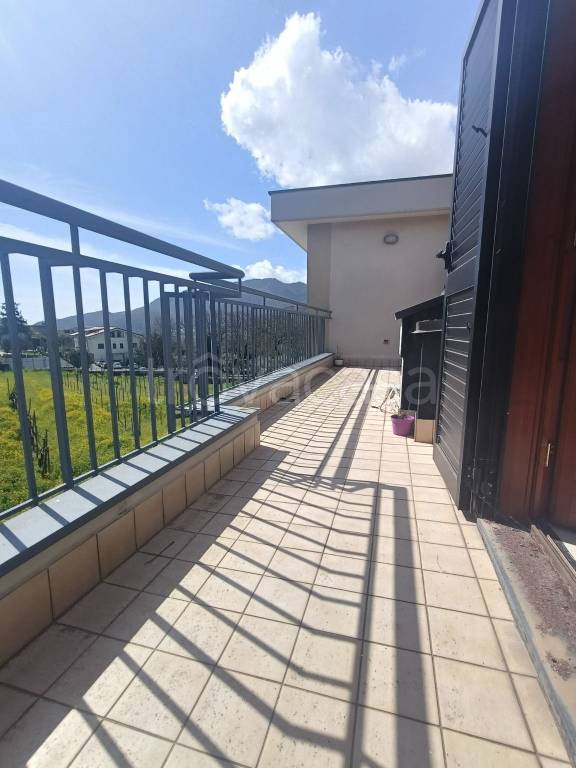 appartamento in vendita a Baronissi in zona Antessano