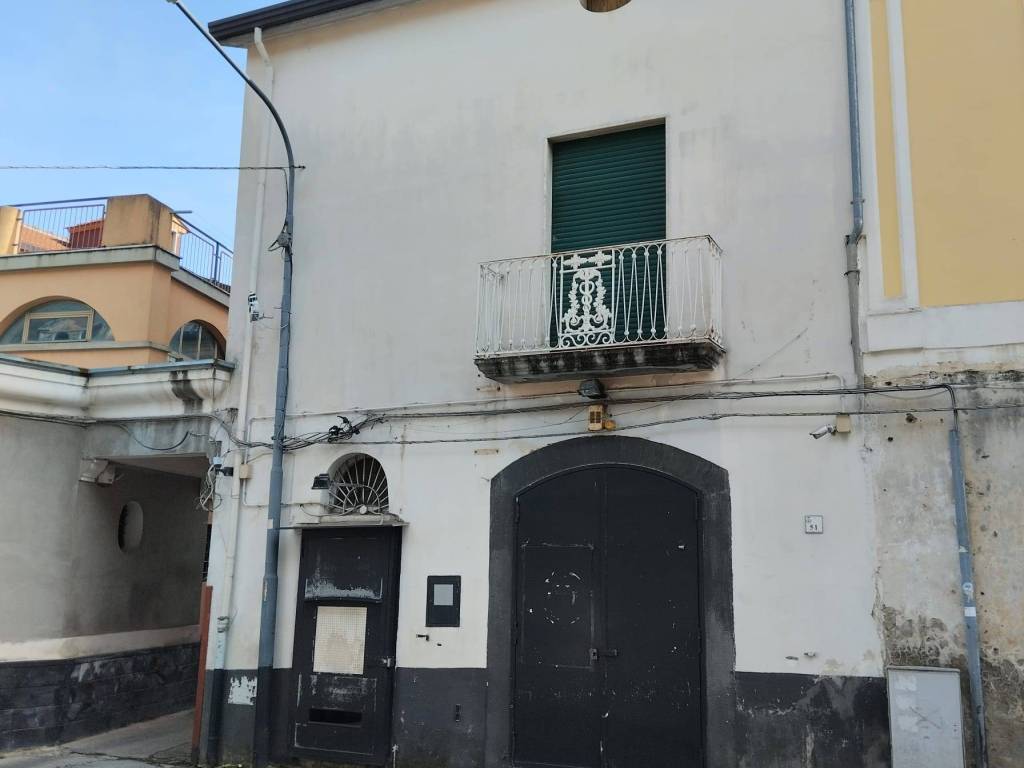 casa indipendente in vendita a Baronissi in zona Saragnano