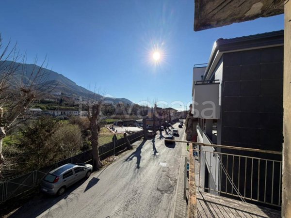 appartamento in vendita a Baronissi in zona Antessano