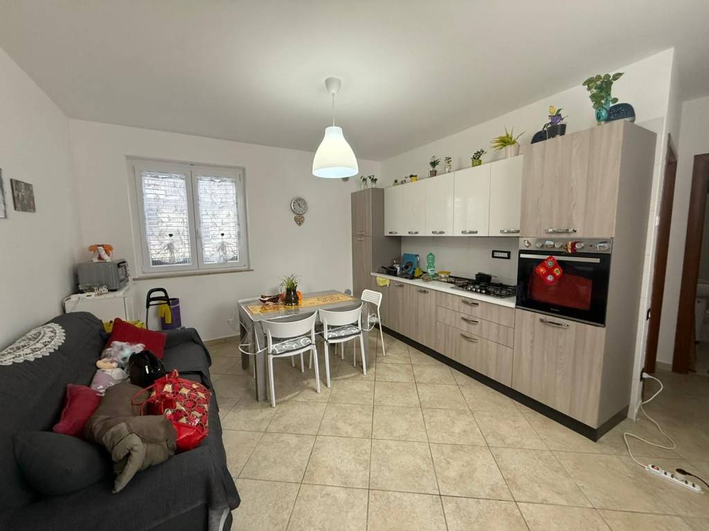 appartamento in vendita a Baronissi in zona Saragnano