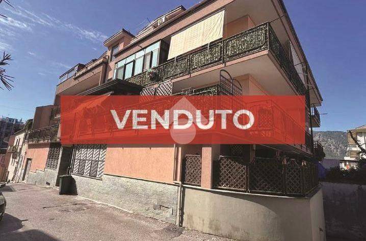 appartamento in vendita a Baronissi in zona Antessano